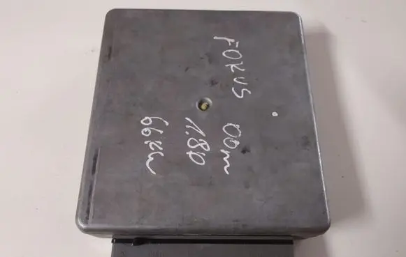 Ford Focus Engine control unit/module YS4F12A650PA DPC612 E111000287PANG