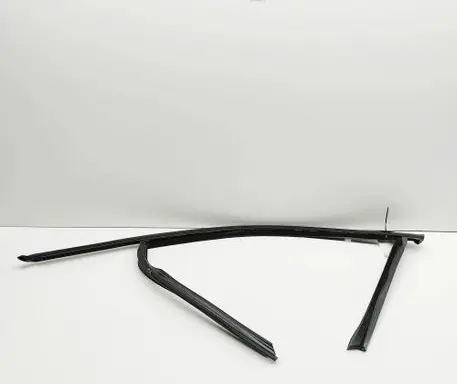 BMW X2 U10 Front door glass trim molding 5A2FC57