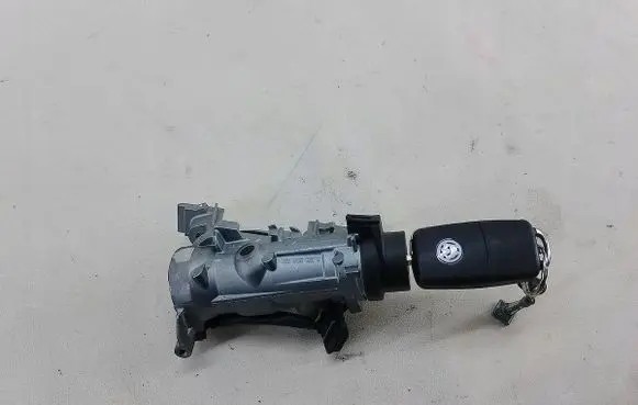Volkswagen Golf V Ignition lock 1K0905851BVALEO