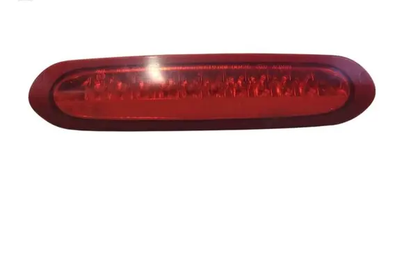KIA Carens II Third/center stoplight
