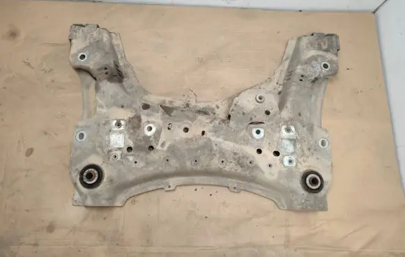Renault Fluence Rear subframe 