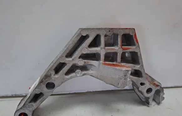 Fiat Panda III Gearbox mounting bracket S27612133 52109028