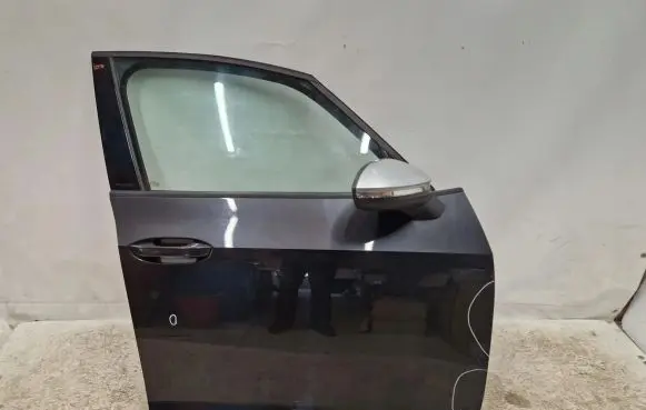 Volkswagen ID.3 Front door