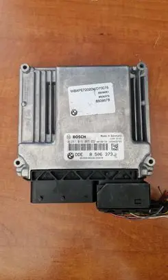 BMW X3 E83 Engine control unit/module 8506373 8509578