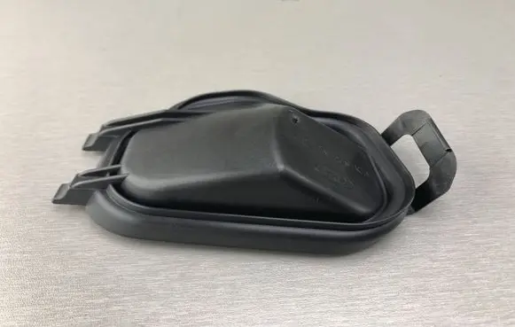 Headlight/headlamp dust cover