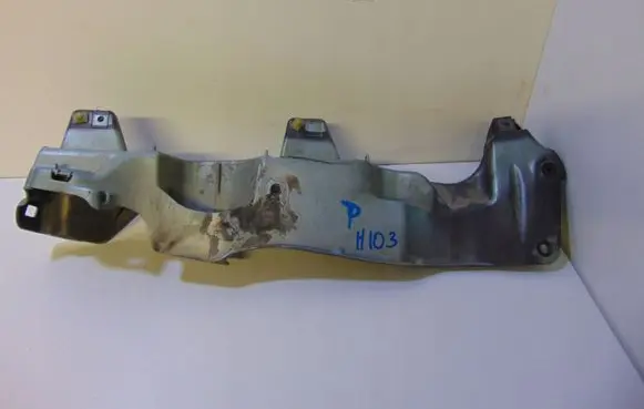 Renault Kangoo II Fender mounting bracket 8200381902