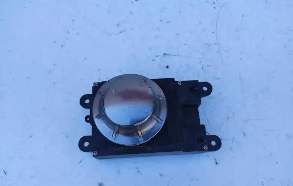 BMW 5 E60 E61 Head unit multimedia control 6944884