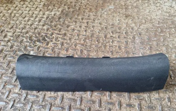 KIA Sportage Rear sill trim cover 85886F1000