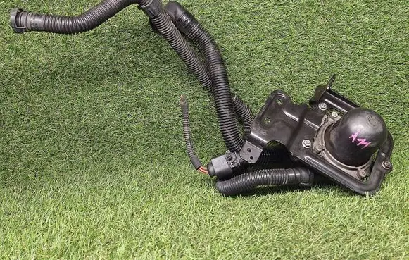 Audi Q7 4L Secondary air pump 07K959253B Y31012B0253 C1020001169