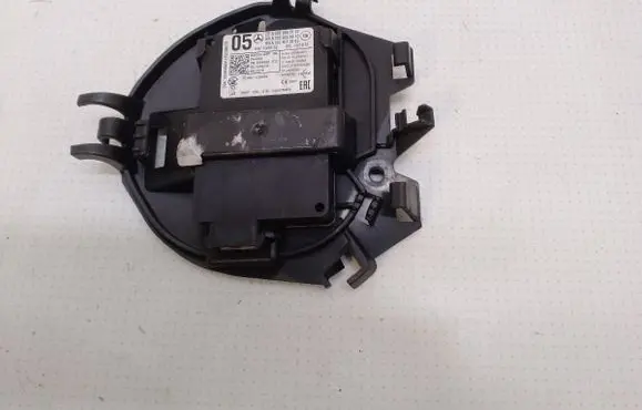 Mercedes-Benz A W176 Distronic sensor radar A0009055103