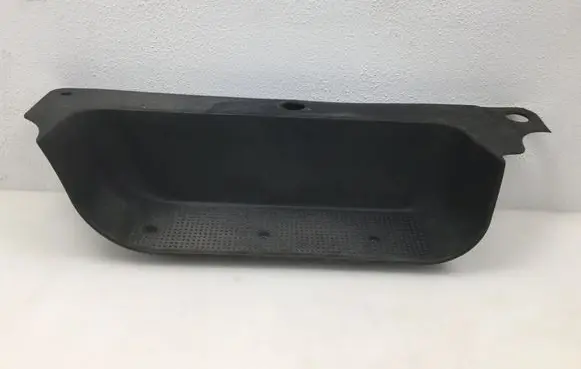 Front sill trim cover