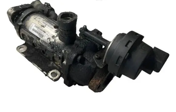 Renault Trafic II (X83) EGR valve cooler 8200873678 996976T 9T901E0023H