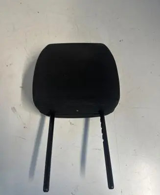 Peugeot 308 Front seat headrest 