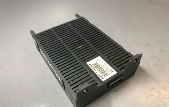 BMW X3 E83 Light module LCM 3413318 61313413318 61313420786