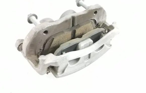 Jeep Grand Cherokee WL Front brake caliper 68338905AA