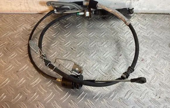 Lexus RX 450H Gear shift cable linkage 