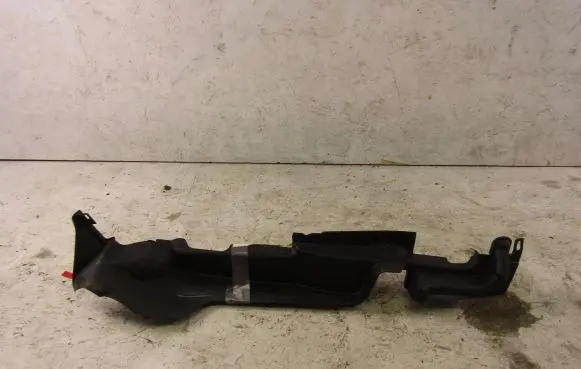 Audi A4 S4 B9 8W Fender end trim 8W0821169