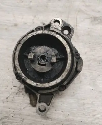 Mitsubishi Grandis Vacuum pump
