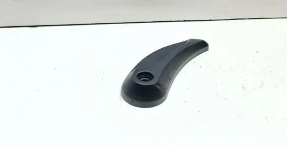 Engine bonnet (hood) release handle