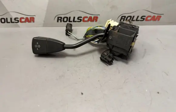 BMW 5 E34 Indicator stalk