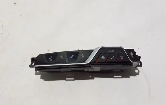 BMW X4M F98 Other switches/knobs/shifts 8076646