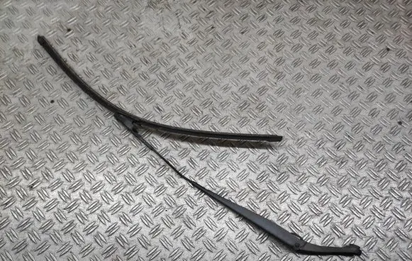 Fiat 500L Front wiper blade arm W000036353 AS12U