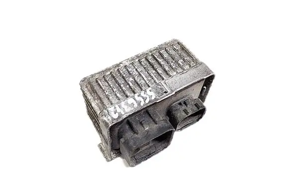 Opel Insignia A Glow plug pre-heat relay 55563423