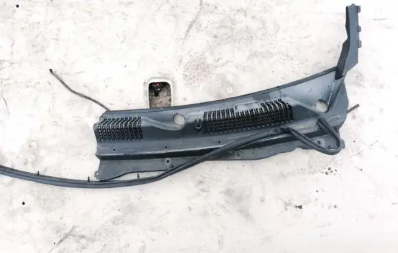 Opel Antara Wiper trim 96622272