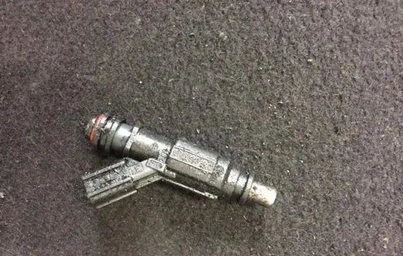 Toyota Corolla E120 E130 Fuel injector 0280156019 23250-0d030
