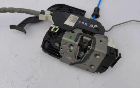 Mercedes-Benz B W246 W242 Front door lock A1667200635