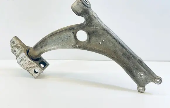 Volkswagen PASSAT B6 Front lower control arm/wishbone 3C0407153B 3C0199231A 1K0407182A