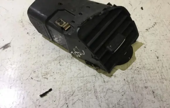 Opel Insignia A Dash center air vent grill 20959923