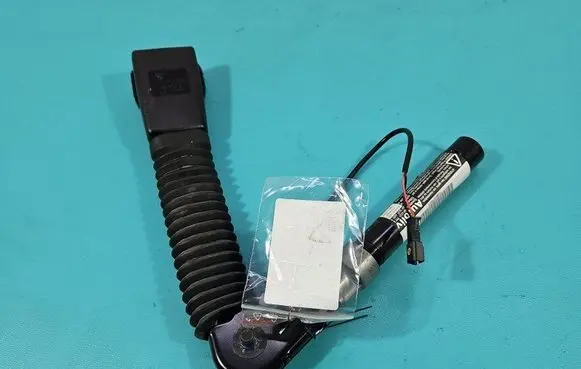 BMW 5 F10 F11 Front seatbelt 7328842 IMPRK1450216