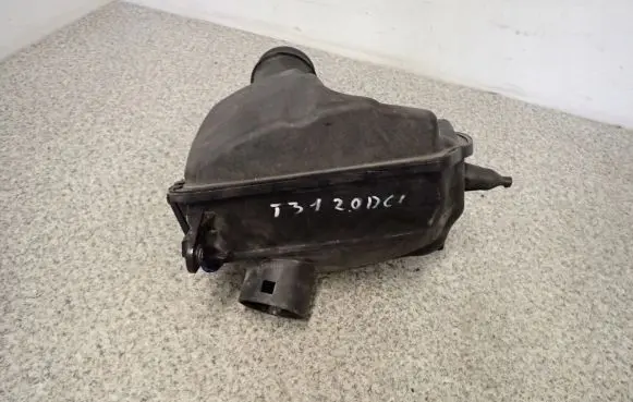 Nissan X-Trail T31 Air filter box cover 