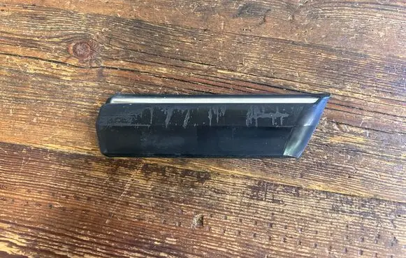 BMW 5 E28 Fender trim (molding) 1871098
