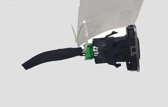 Volvo V40 Engine start stop button switch 31394114 10090125