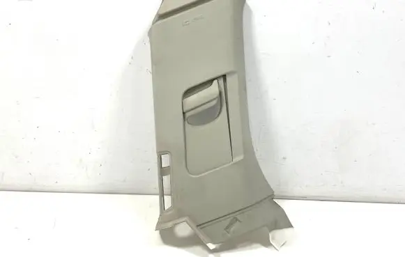 Volvo XC90 (B) pillar trim (top) 31389169 31389168