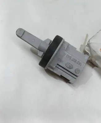 Volkswagen PASSAT B6 Interior temperature sensor 1K0907543A