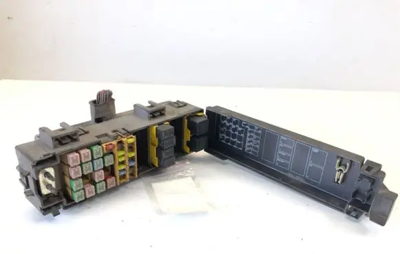 Dodge Durango Fuse box set 
