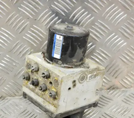 Volkswagen PASSAT B6 ABS Pump 16705912 3C0614109AF