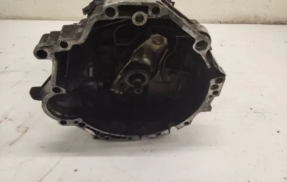 Audi A4 S4 B7 8E 8H Manual 6 speed gearbox GYA