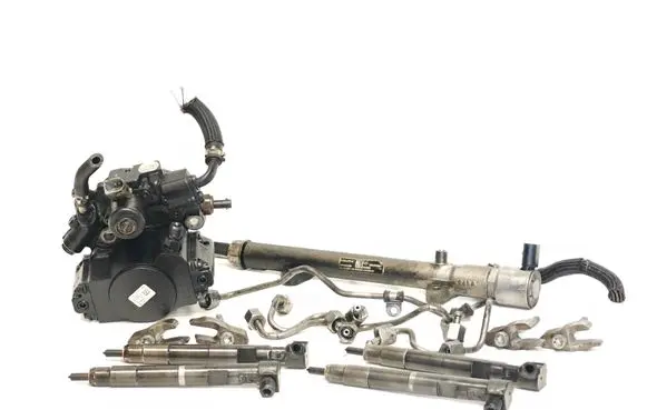 Mercedes-Benz E W212 Fuel injection system set A6510700101 A6510700595 A6510704987
