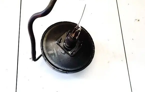 Nissan Almera Tino Brake booster 46007BU210 0204024725