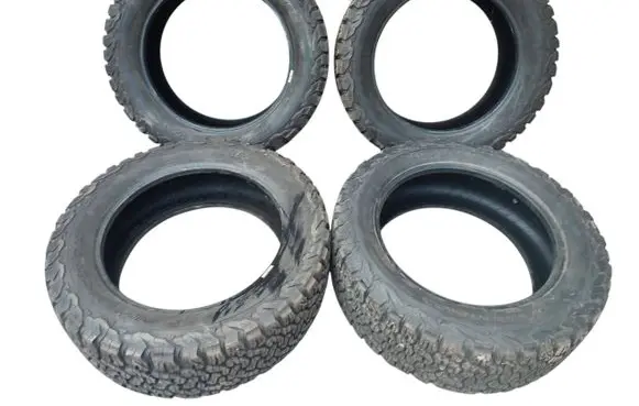 Ford F150 R20 winter tire DOT1BF E40037526 026012