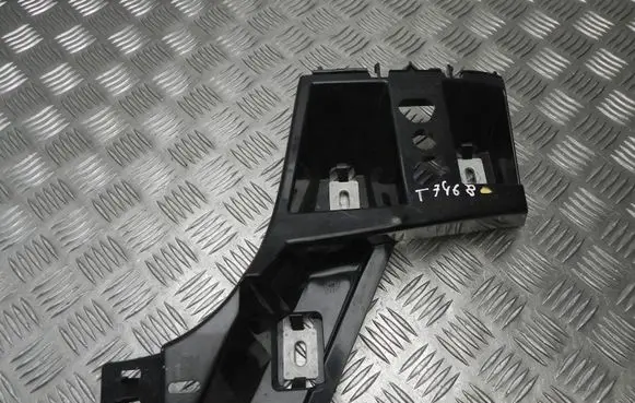 Mercedes-Benz GLE AMG (W166 - C292) Front bumper mounting bracket A1668805803 T7468 KAZIUKO