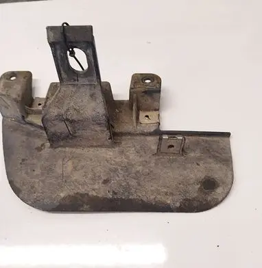 Opel Zafira B Rear mudguard 4L0854816