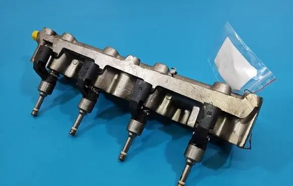 Volkswagen Scirocco Fuel injector 03C906036F IMPRK1571810