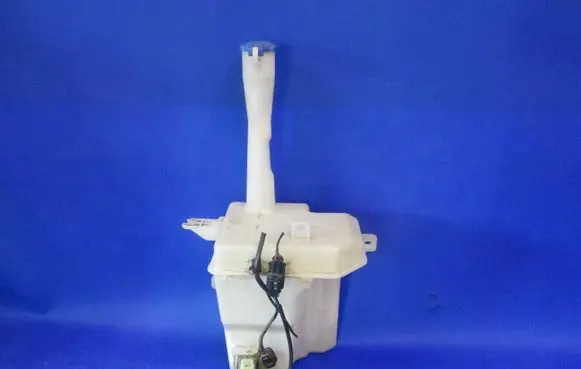KIA Ceed Windshield washer fluid reservoir/tank 986101H101 986101H500 986101H600
