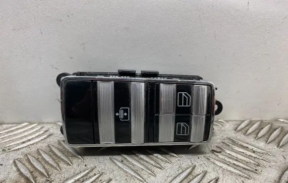Mercedes-Benz S W221 Electric window control switch A2218214651