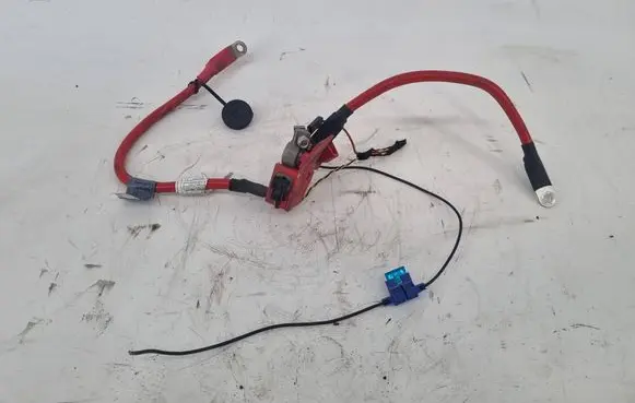 BMW 3 F30 F35 F31 Positive cable (battery) 9214506 10057310 0589P10072